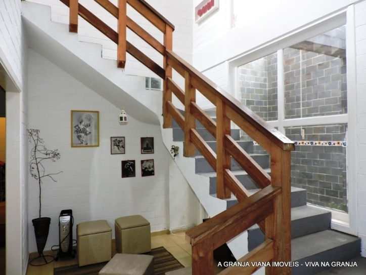 Casa à venda com 4 quartos, 205m² - Foto 15