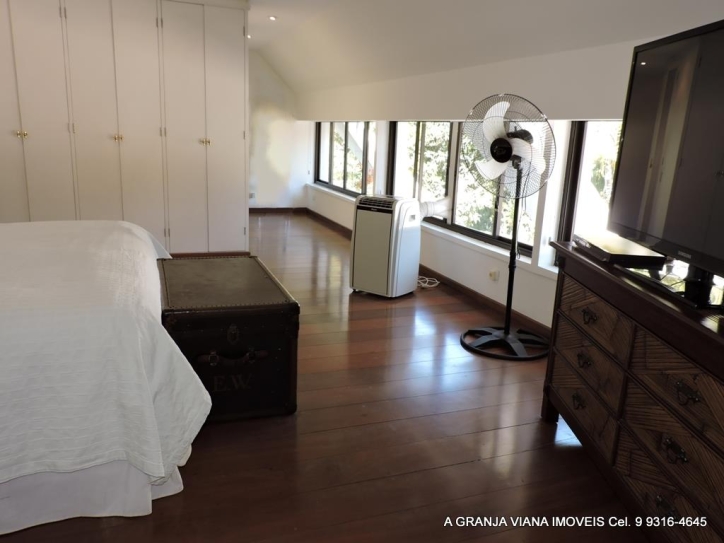 Casa à venda com 5 quartos, 804m² - Foto 4