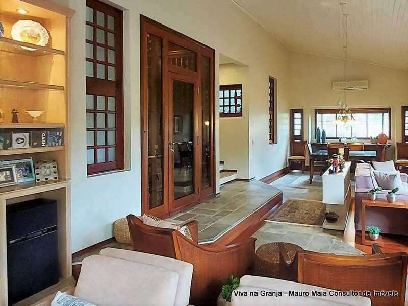 Casa à venda com 4 quartos, 421m² - Foto 17