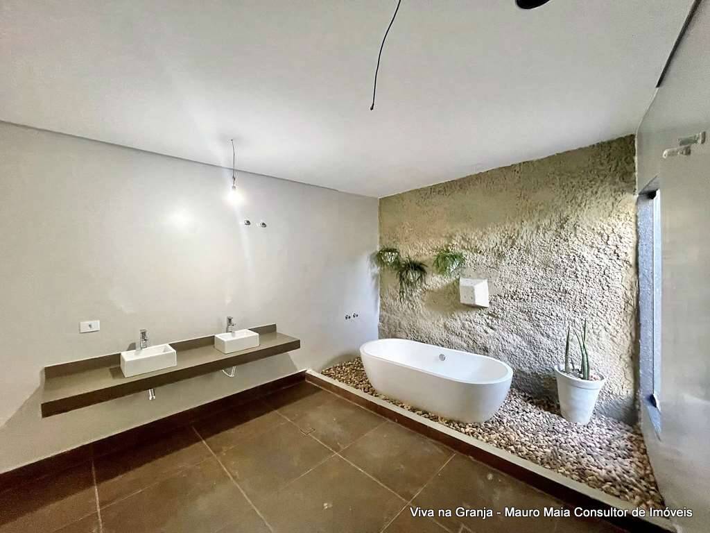 Casa de Condomínio à venda com 4 quartos, 400m² - Foto 25