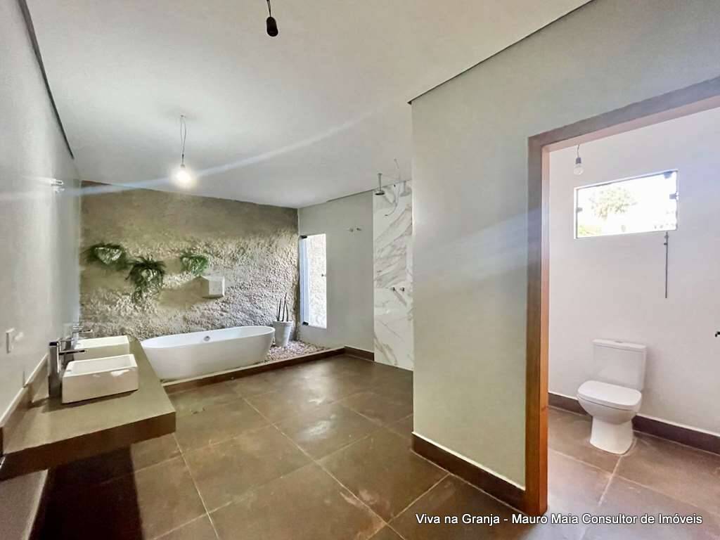 Casa de Condomínio à venda com 4 quartos, 400m² - Foto 23