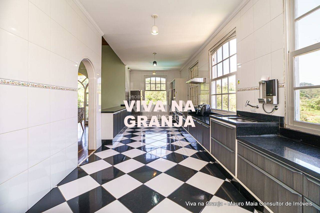 Casa à venda e aluguel com 5 quartos, 456m² - Foto 21