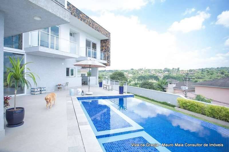 Casa de Condomínio à venda com 4 quartos, 632m² - Foto 1