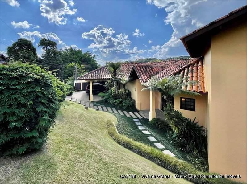 Casa de Condomínio à venda com 4 quartos, 586m² - Foto 3