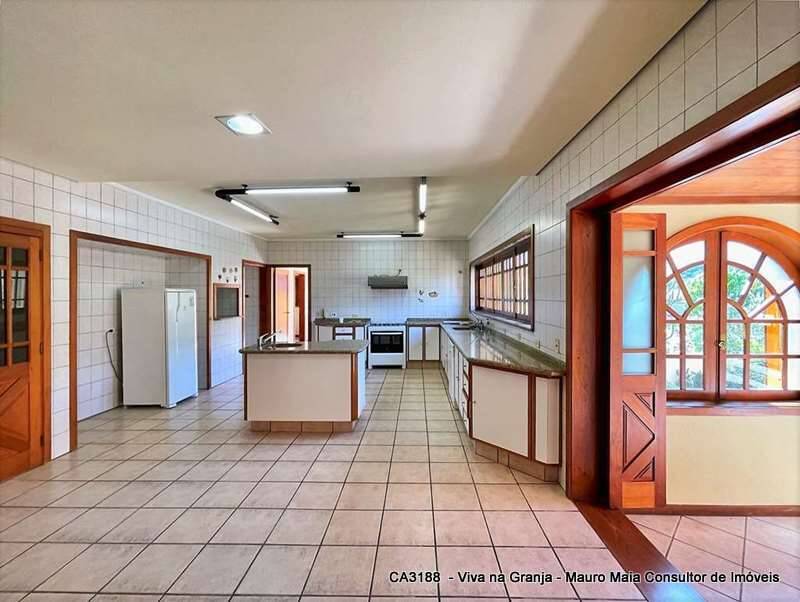 Casa de Condomínio à venda com 4 quartos, 586m² - Foto 25