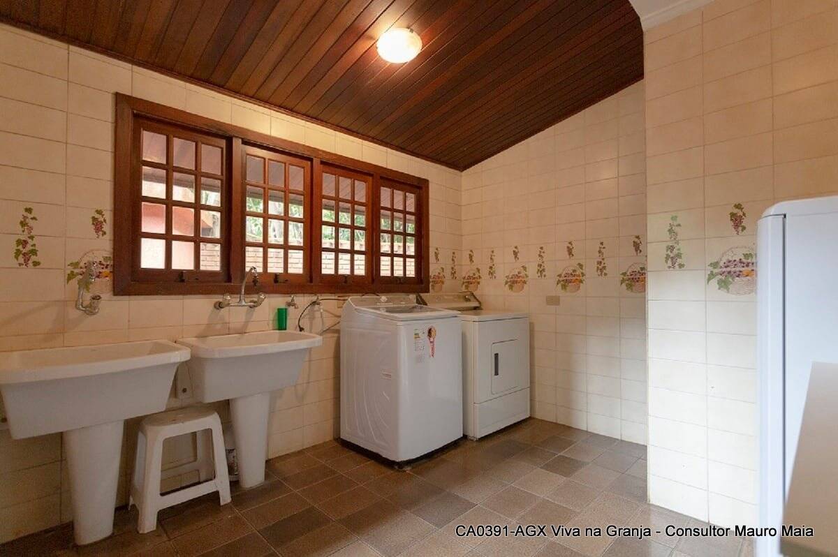 Casa à venda e aluguel com 7 quartos, 500m² - Foto 12