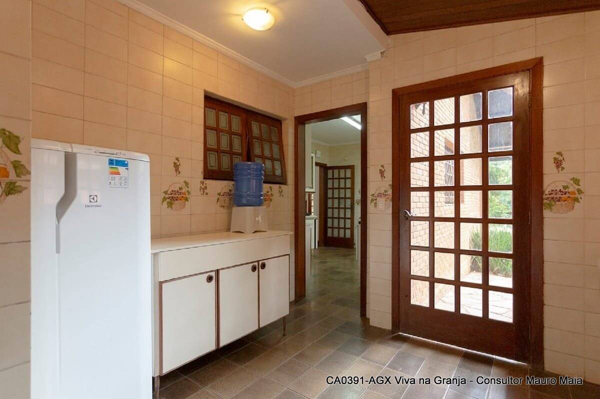 Casa à venda e aluguel com 7 quartos, 500m² - Foto 13