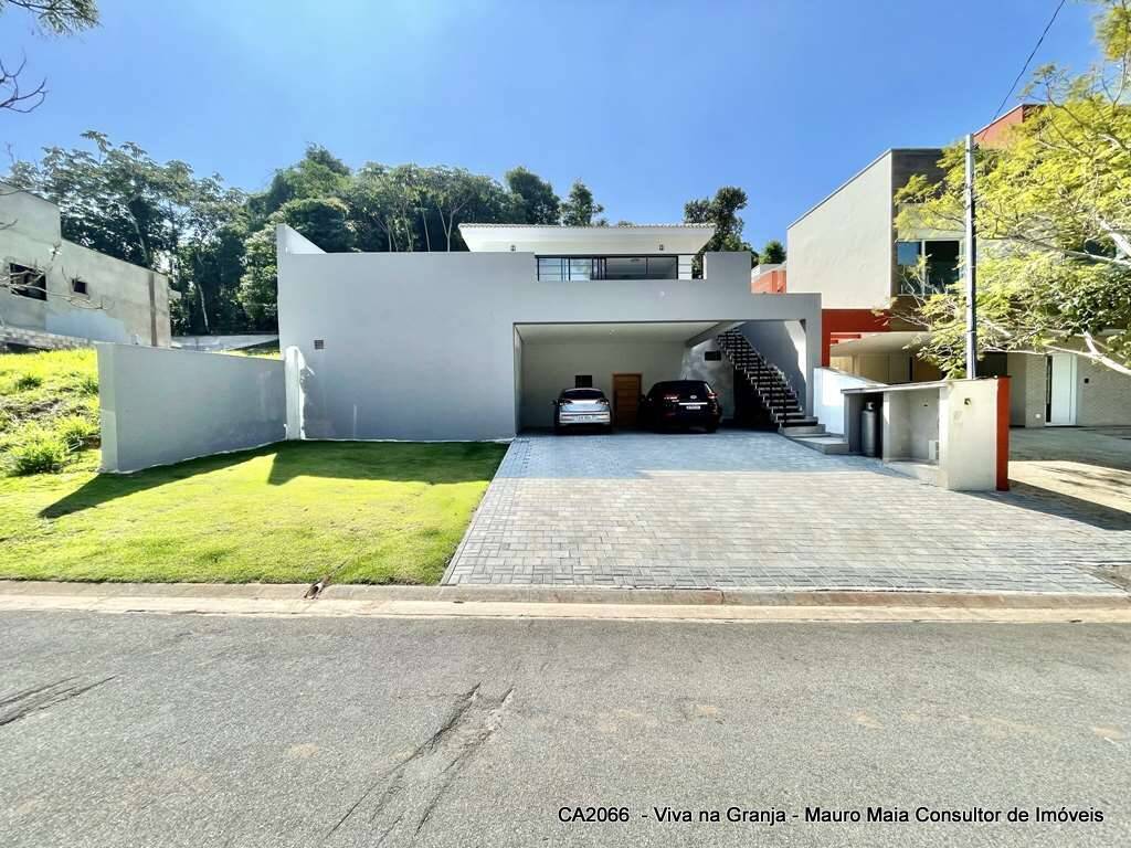 Casa de Condomínio à venda com 3 quartos, 321m² - Foto 3