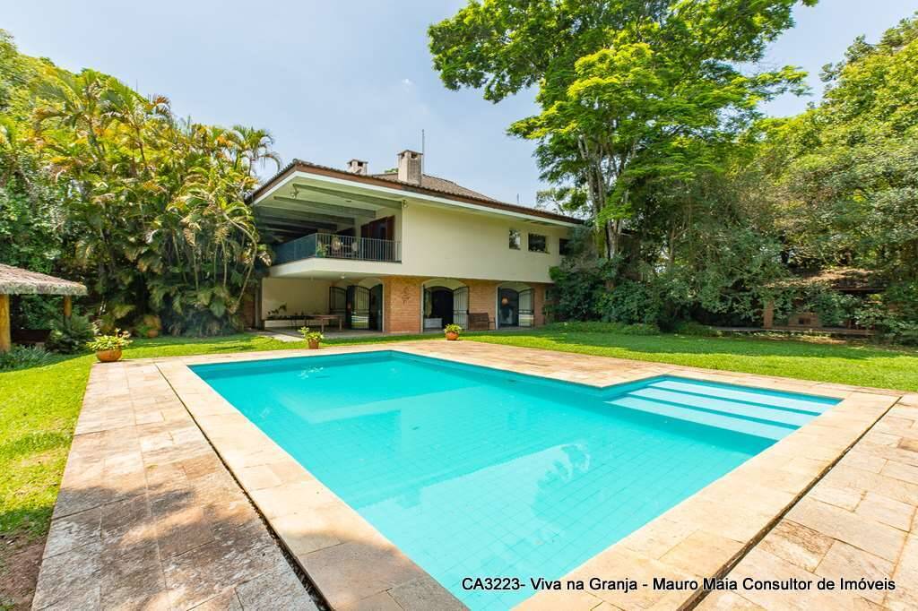 Casa à venda com 6 quartos, 721m² - Foto 1