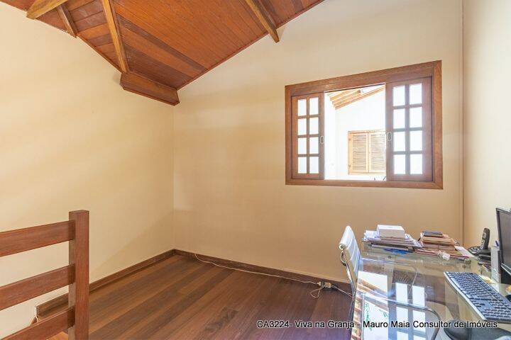 Casa à venda com 3 quartos, 218m² - Foto 13