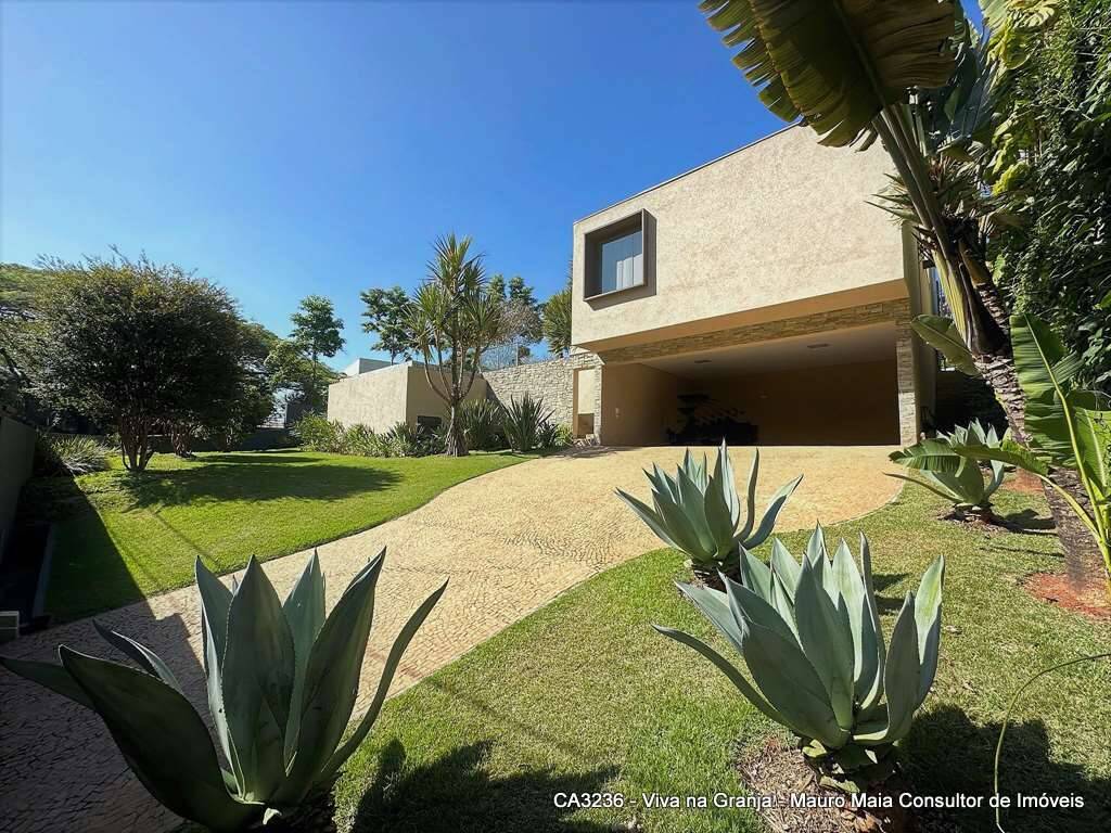 Casa de Condomínio à venda e aluguel com 5 quartos, 726m² - Foto 2