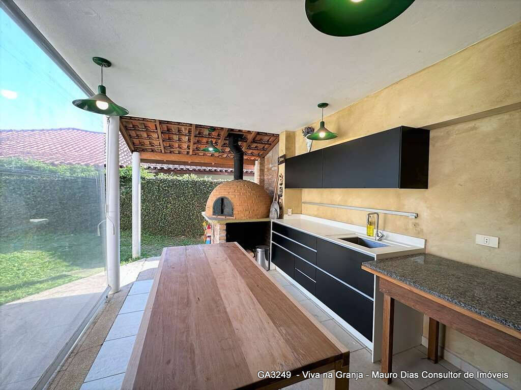 Casa à venda com 3 quartos, 308m² - Foto 24