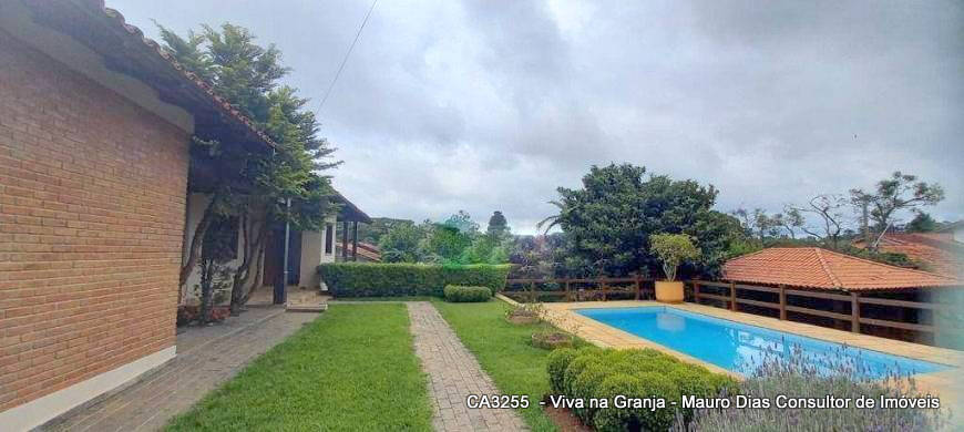 Casa à venda com 4 quartos, 287m² - Foto 2