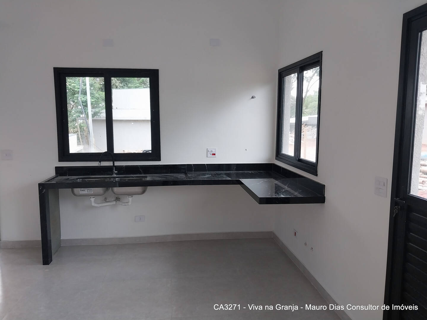 Casa de Condomínio à venda com 3 quartos, 500m² - Foto 9