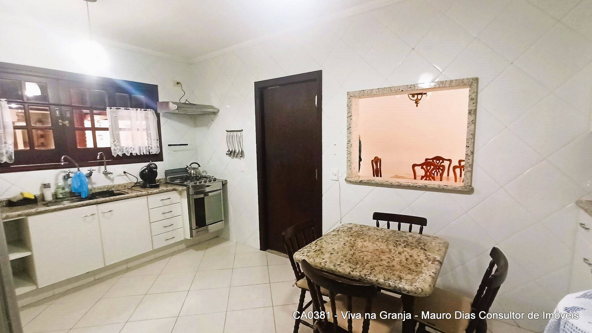 Casa à venda com 4 quartos, 418m² - Foto 12