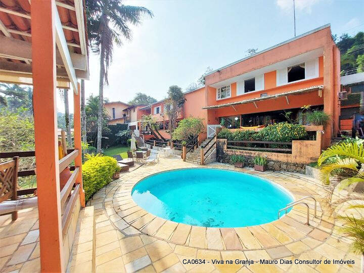 Casa à venda com 5 quartos, 400m² - Foto 1