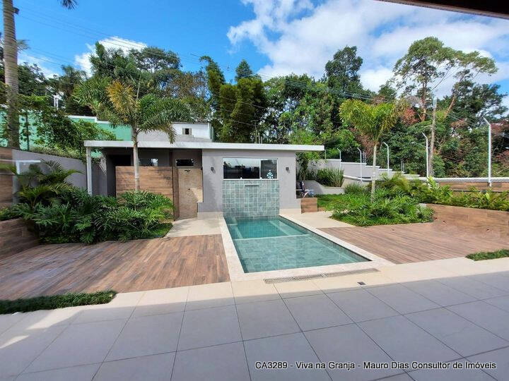 Casa de Condomínio à venda com 4 quartos, 185m² - Foto 2