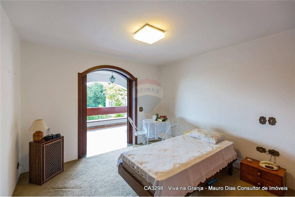 Casa à venda com 4 quartos, 1400m² - Foto 57