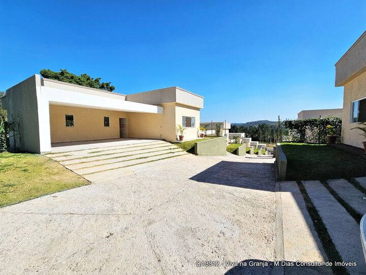 Casa de Condomínio à venda com 3 quartos, 198m² - Foto 1