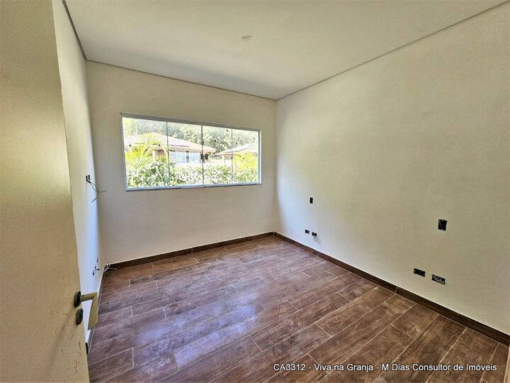 Casa de Condomínio à venda com 3 quartos, 198m² - Foto 8