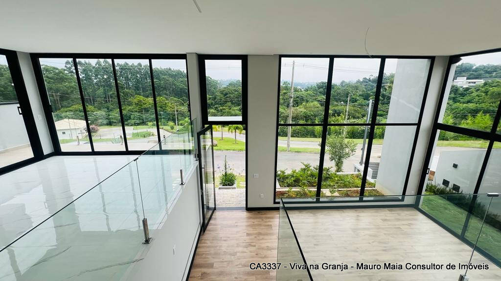 Casa de Condomínio à venda com 4 quartos, 272m² - Foto 4