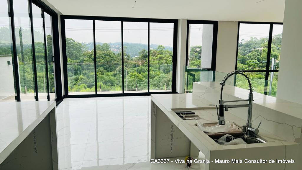 Casa de Condomínio à venda com 4 quartos, 272m² - Foto 12