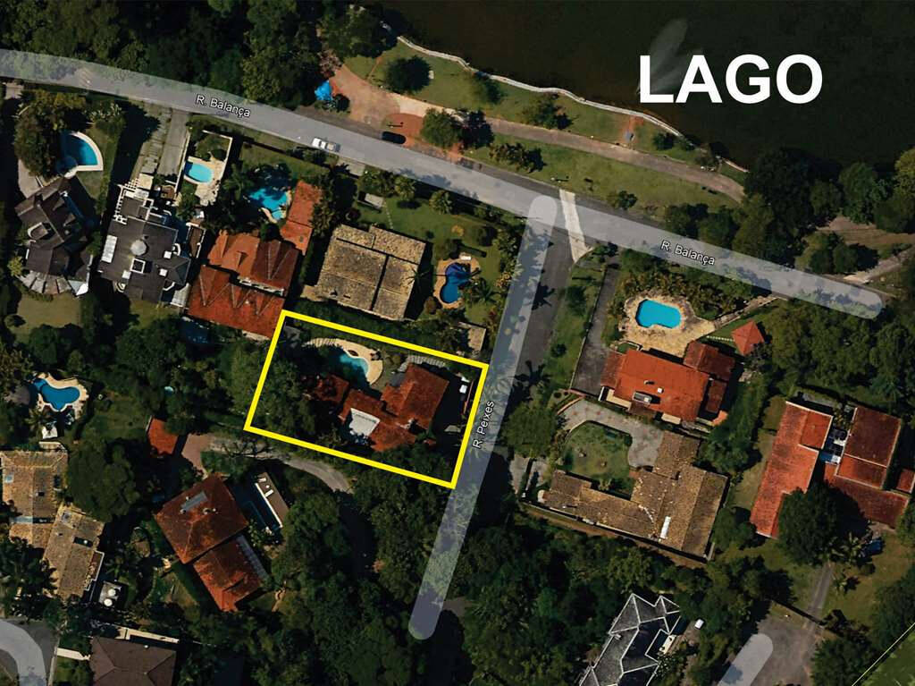 Casa de Condomínio à venda com 4 quartos, 256m² - Foto 36