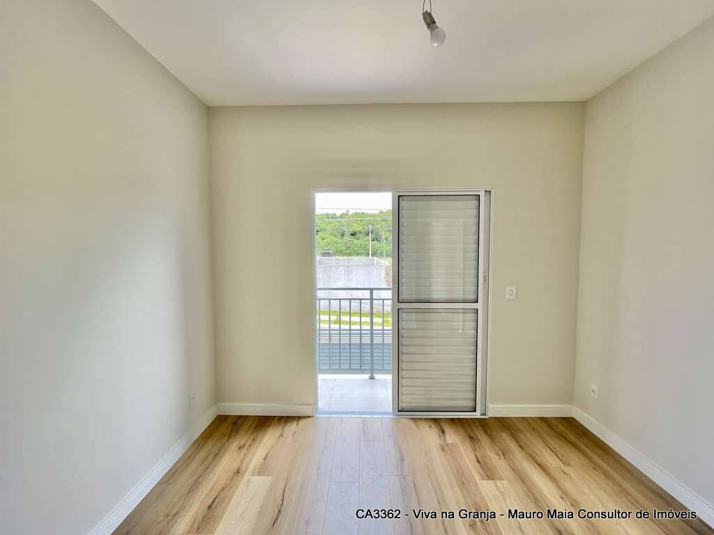 Casa à venda com 3 quartos, 96m² - Foto 8