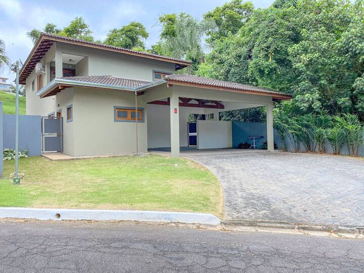 Casa de Condomínio à venda com 3 quartos, 290m² - Foto 2