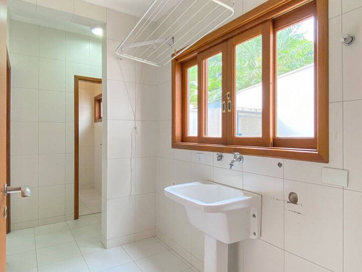 Casa de Condomínio à venda com 3 quartos, 290m² - Foto 27