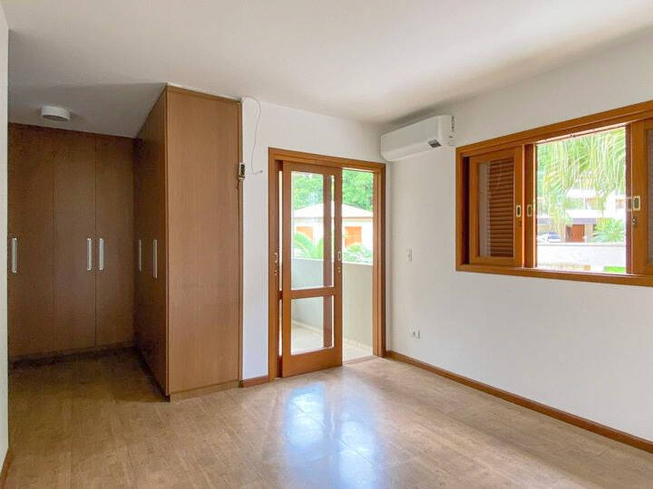 Casa de Condomínio à venda com 3 quartos, 290m² - Foto 19