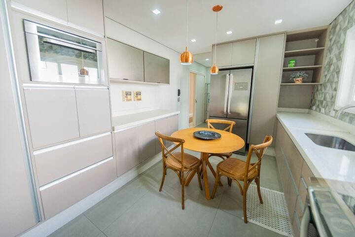 Casa de Condomínio à venda com 3 quartos, 360m² - Foto 13