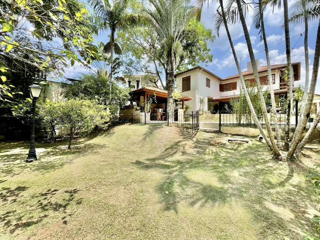 Casa de Condomínio à venda com 3 quartos, 319m² - Foto 9