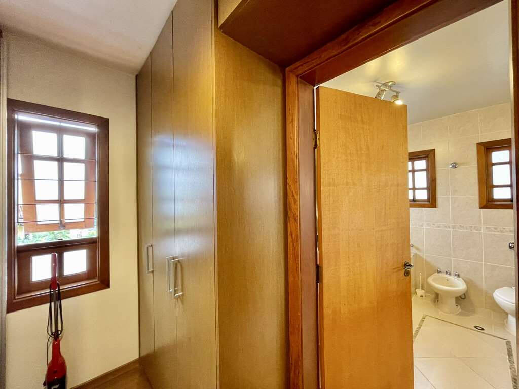 Casa de Condomínio à venda com 3 quartos, 319m² - Foto 23