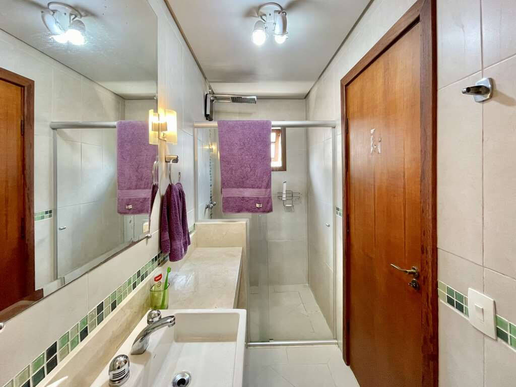 Casa de Condomínio à venda com 3 quartos, 319m² - Foto 30