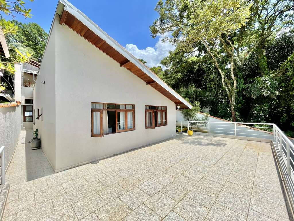 Casa de Condomínio à venda com 3 quartos, 215m² - Foto 48