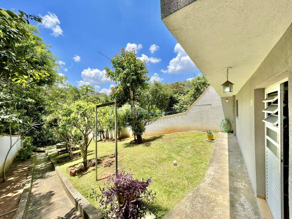 Casa de Condomínio à venda com 3 quartos, 215m² - Foto 51