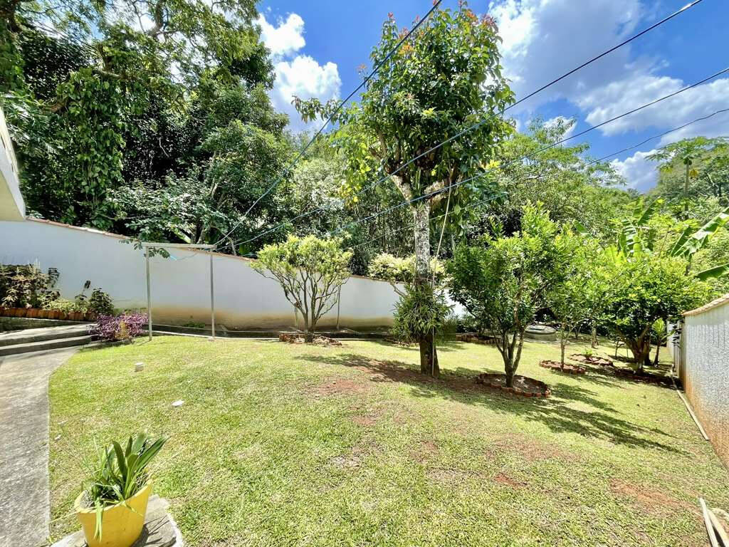 Casa de Condomínio à venda com 3 quartos, 215m² - Foto 54