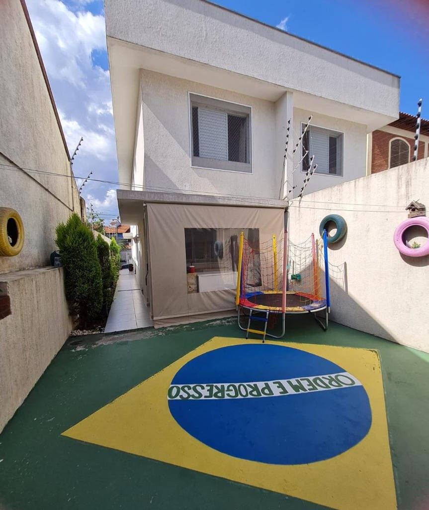 Casa à venda com 3 quartos, 97m² - Foto 4