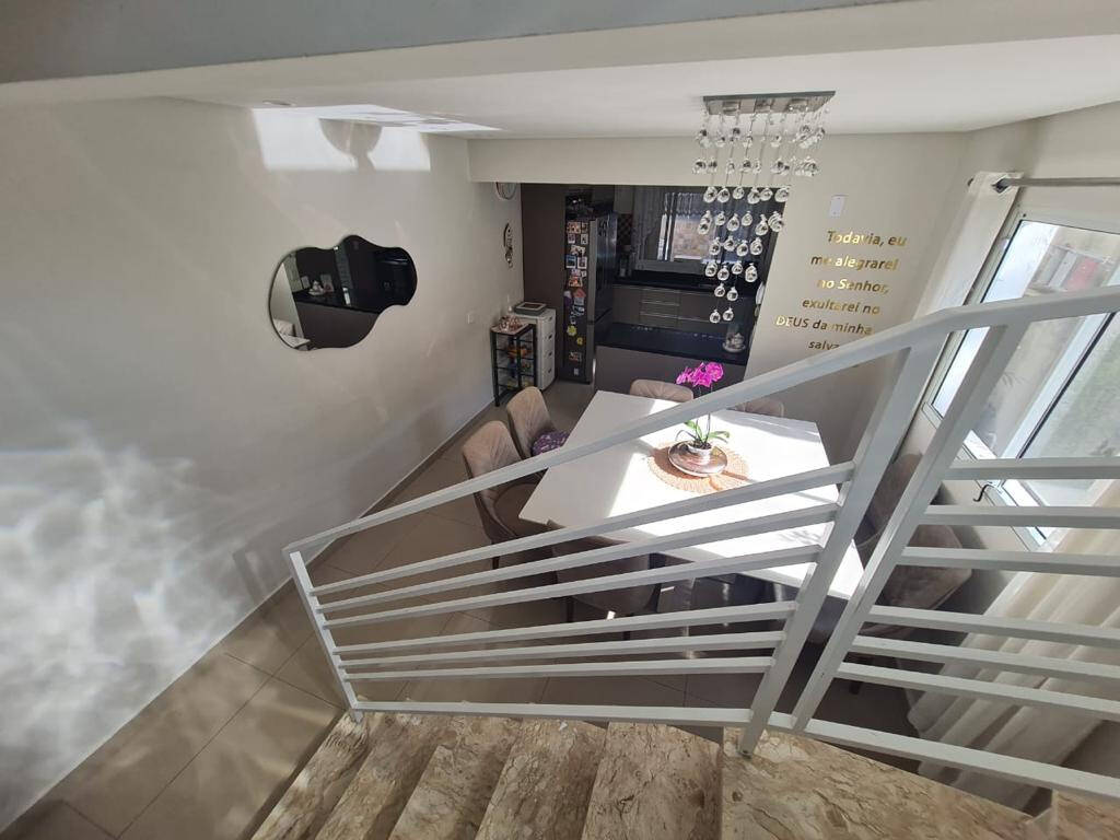 Casa à venda com 3 quartos, 97m² - Foto 12