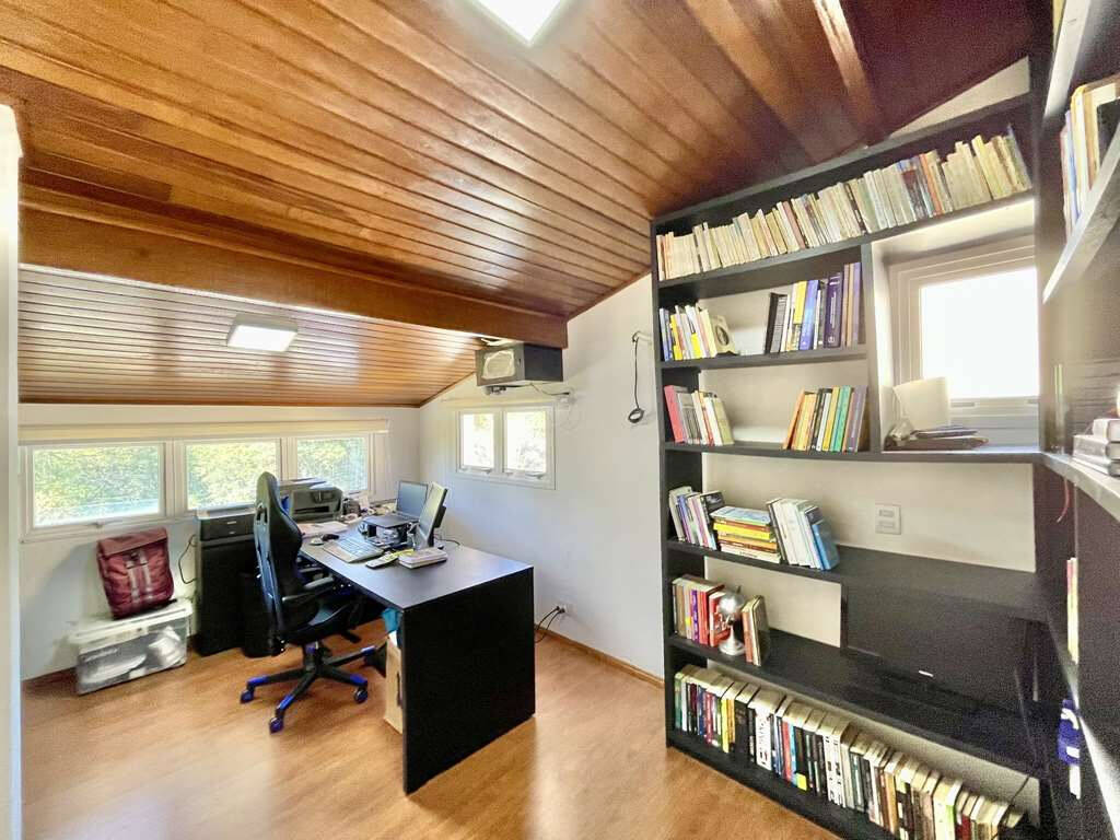 Casa de Condomínio à venda com 4 quartos, 556m² - Foto 15