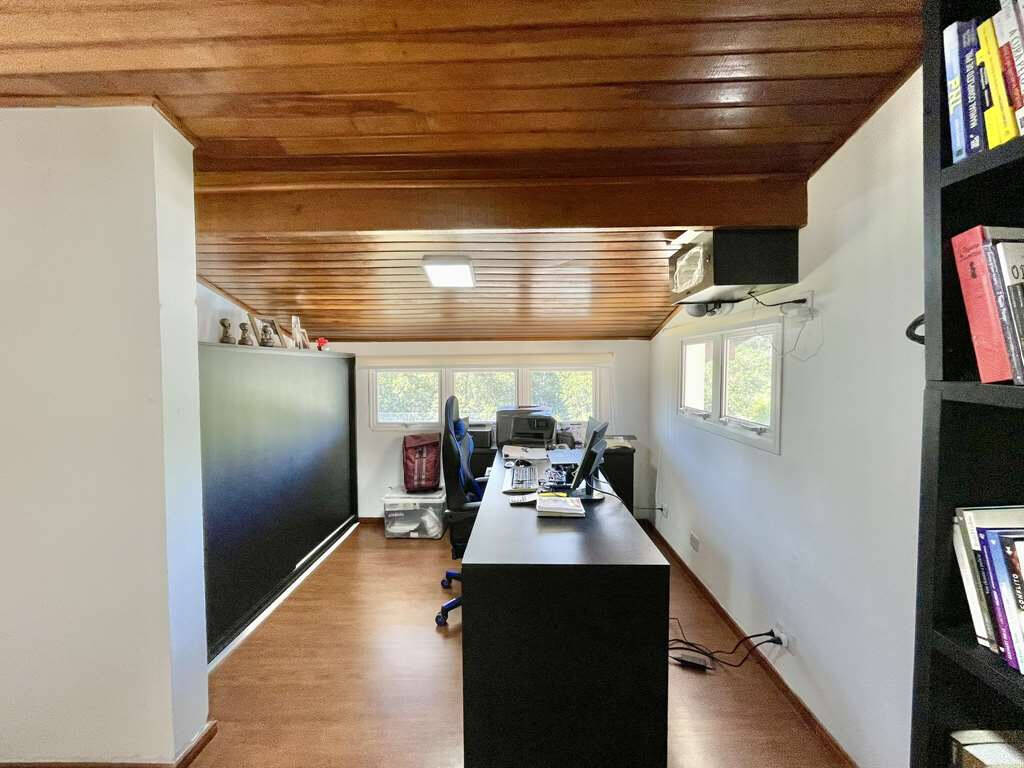 Casa de Condomínio à venda com 4 quartos, 556m² - Foto 14