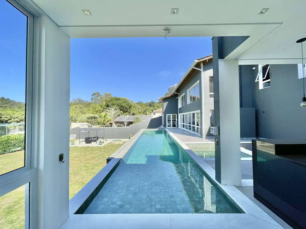 Casa de Condomínio à venda com 4 quartos, 556m² - Foto 55