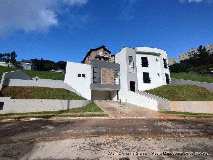 Casa de Condomínio à venda com 5 quartos, 338m² - Foto 1