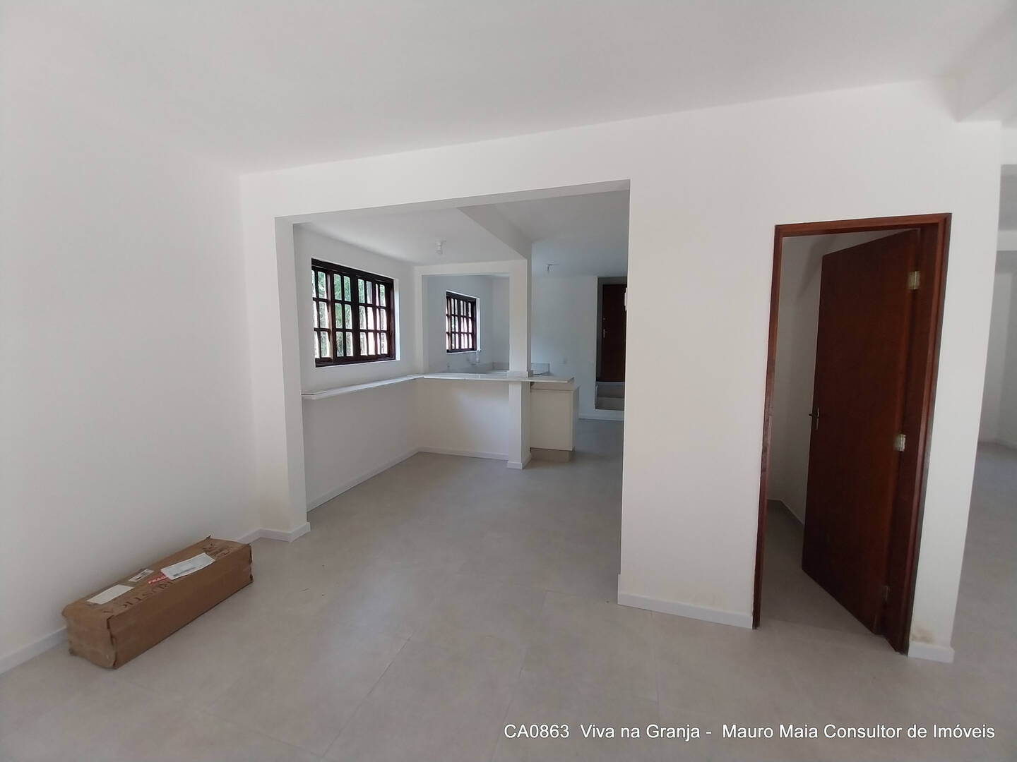 Casa de Condomínio para alugar com 4 quartos, 180m² - Foto 11