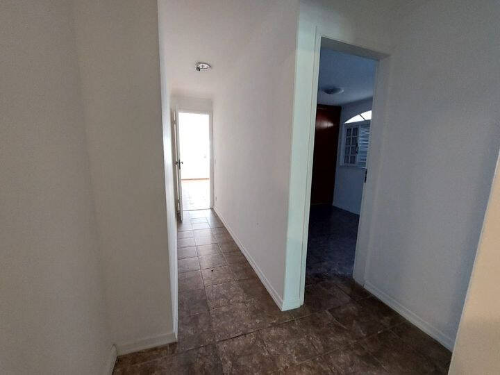 Casa à venda com 3 quartos, 120m² - Foto 24