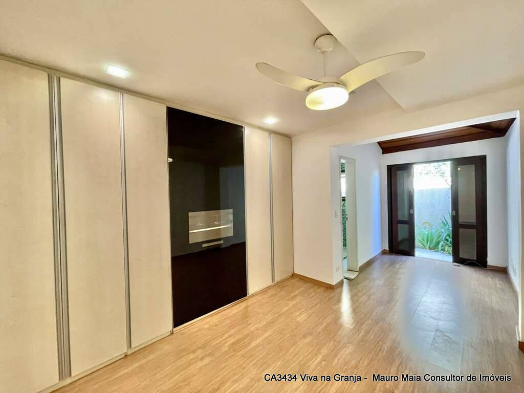 Casa de Condomínio à venda com 3 quartos, 2288m² - Foto 32