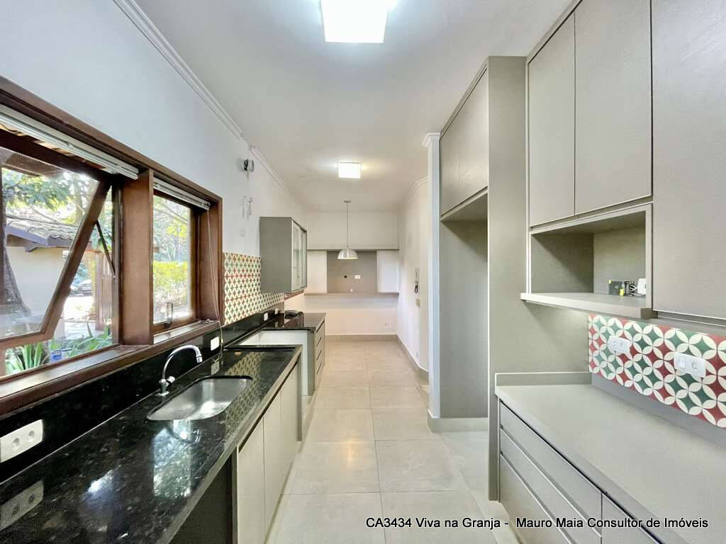 Casa de Condomínio à venda com 3 quartos, 2288m² - Foto 55