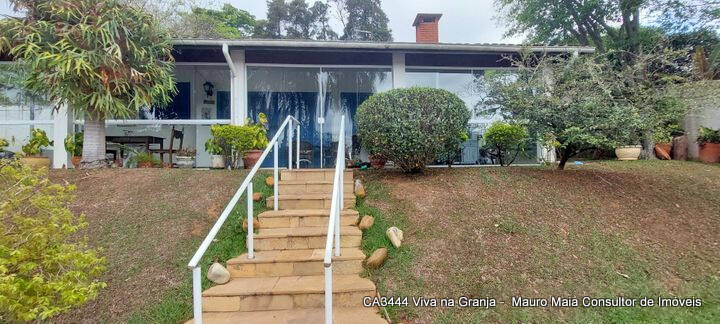 Casa de Condomínio para alugar com 3 quartos, 390m² - Foto 3