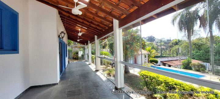 Casa de Condomínio para alugar com 3 quartos, 390m² - Foto 13